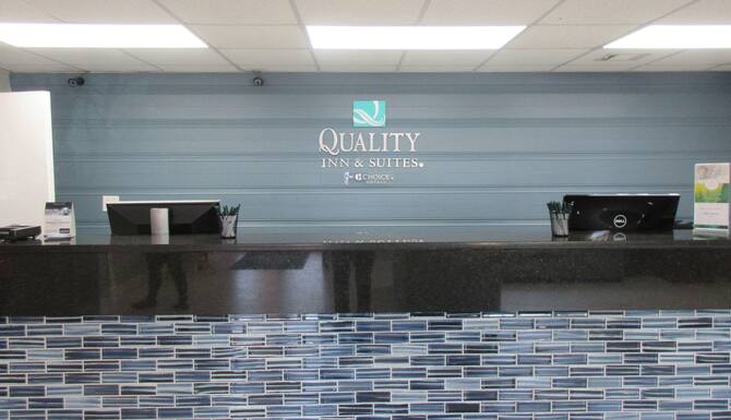 Quality Inn Suites In Cincinnati Oh Expedia