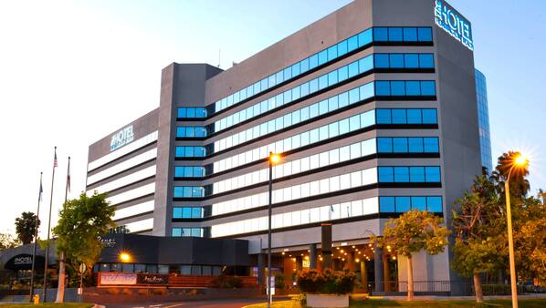 Hotel Huntington Beach in Huntington Beach, CA | Expedia