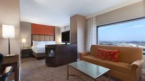 1 bedroom, premium bedding, down comforters, pillowtop beds