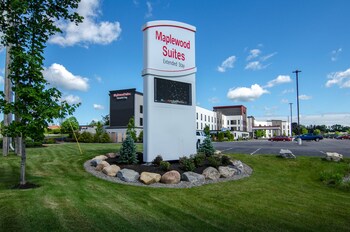 Maplewood Suites Extended Stay- Syracuse/Airport