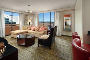 Premium bedding, pillowtop beds, desk, laptop workspace