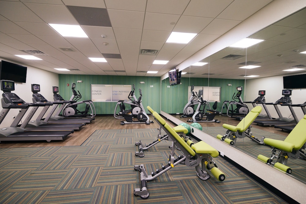 Fitness facility, Holiday Inn Express & Suites Chicago North Shore - Niles, an IHG Hotel