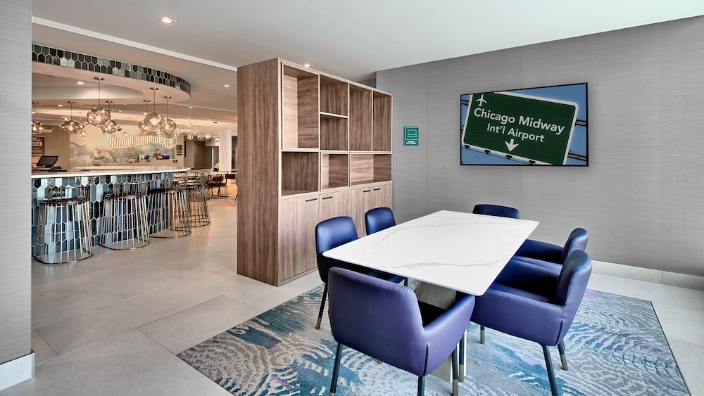 Holiday Inn Chicago – Midway Airport S, an IHG hotel