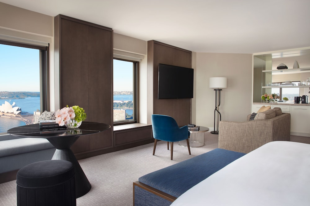 Four Seasons Hotel Sydney