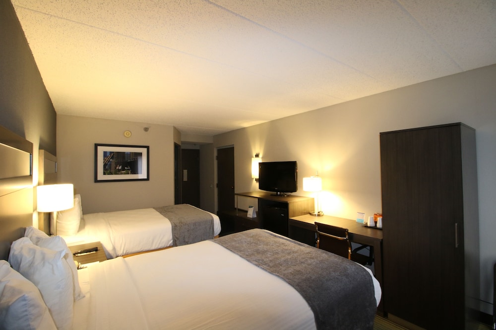 Best Western O'Hare/Elk Grove Hotel