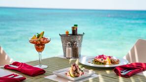 Free beach cabanas, sun loungers, beach umbrellas, beach towels