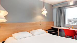 Coffre-forts dans les chambres, bureau, rideaux occultants