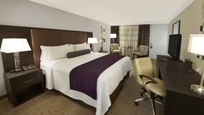 Premium bedding, in-room safe, desk, laptop workspace
