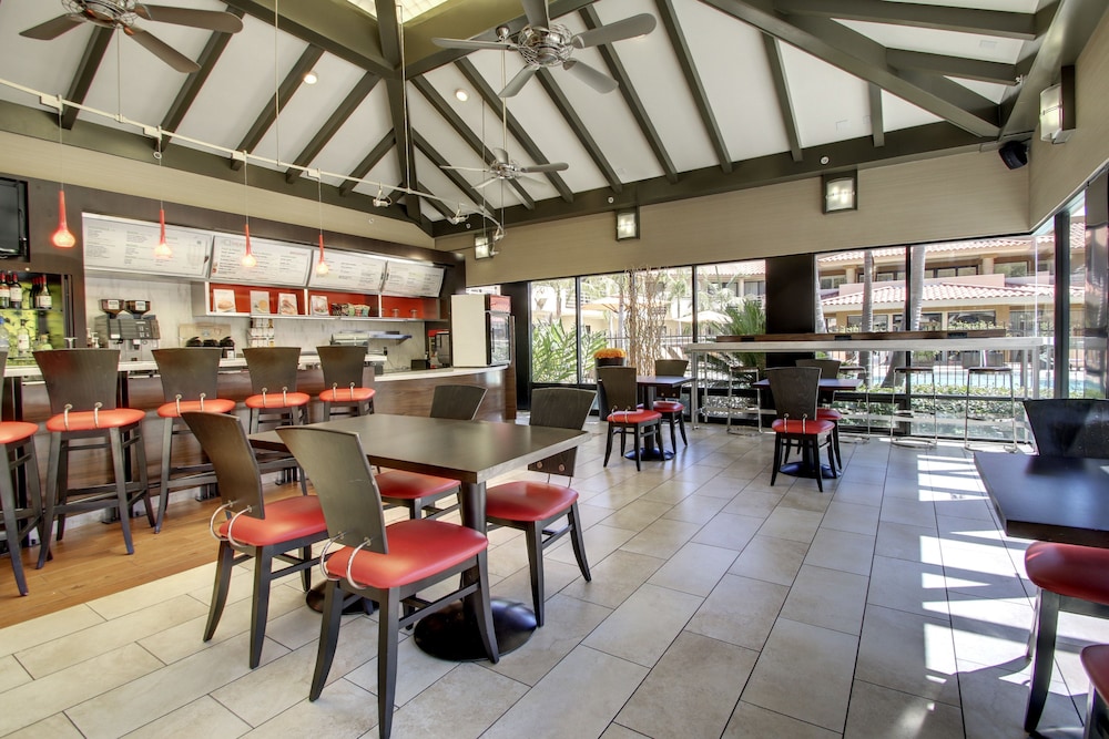 Courtyard by Marriott San Diego Del Mar/Solana Beach