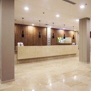 33 Hotels Near Plaza Sendero Shopping Center In San Luis Potosi