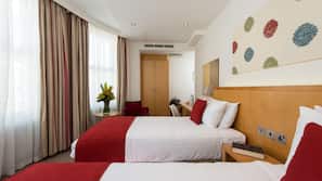 In-room safe, desk, laptop workspace, blackout curtains