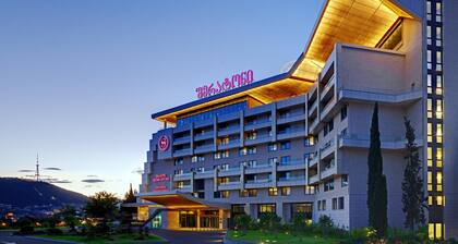 Sheraton Grand Tbilisi Metechi Palace