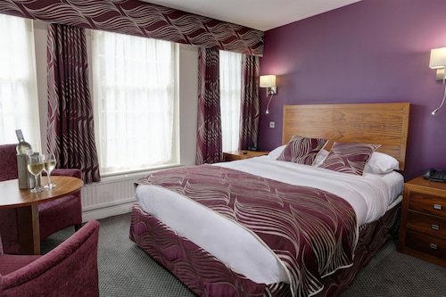 Cheap Hotels In Sheffield From 24 Ebookers Com