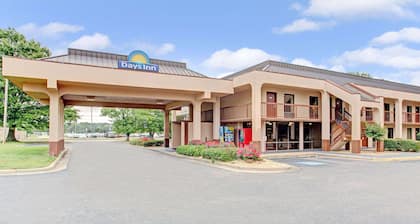 Days Inn by Wyndham Wilson