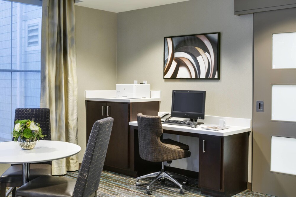 Business center, Residence Inn Bath Brunswick Area