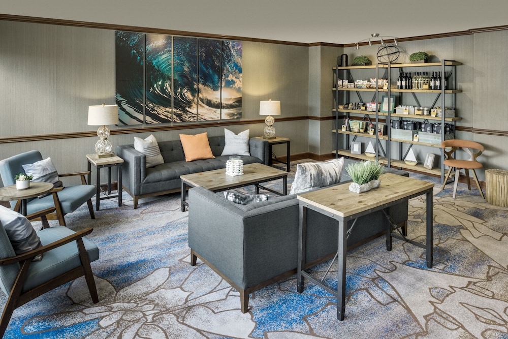 Room Deals for The Newport Harbor Hotel & Marina, Newport starting at