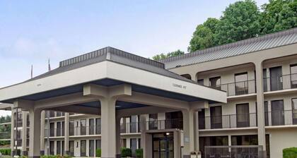 Baymont by Wyndham Nashville