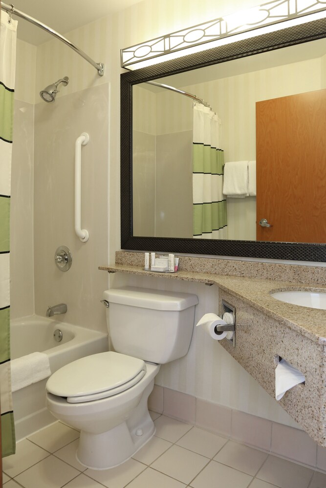 Quality Inn Cranberry Township