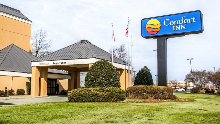 Comfort Inn Near Ft. Bragg