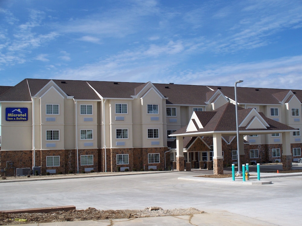 Microtel Inn & Suites by Wyndham Quincy