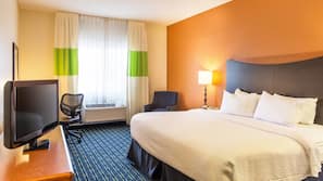 Premium bedding, pillowtop beds, in-room safe, desk