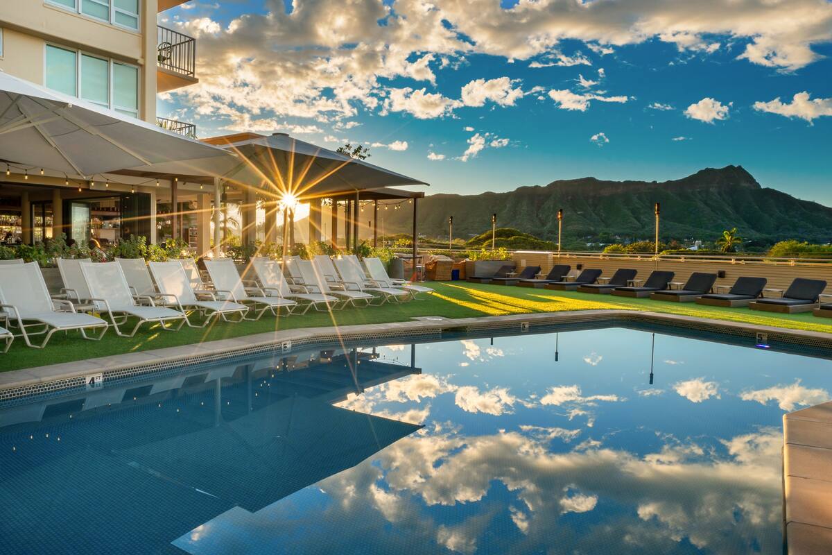Queen Kapiolani Hotel Reviews Expedia