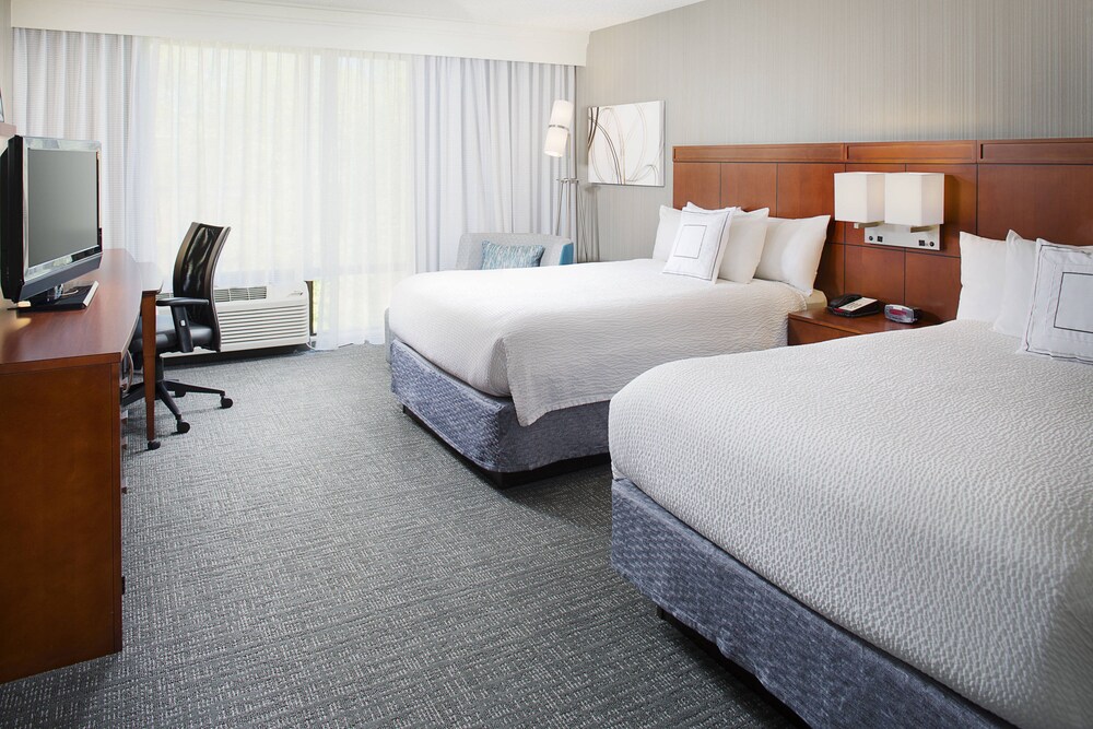 Courtyard By Marriott Ann Arbor