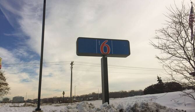 Motel 6 Burnsville Mn 2020 Room Prices 57 Deals Reviews