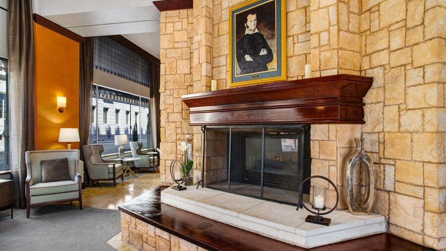 The Emily Morgan - a DoubleTree by Hilton