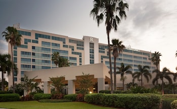Renaissance Orlando Airport Hotel by Marriott