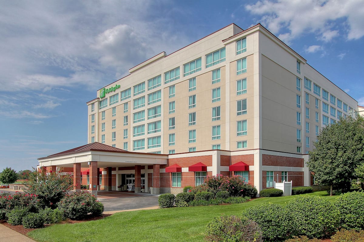 Holiday Inn University Plaza Bowling Green In Bowling Green Ky Expedia