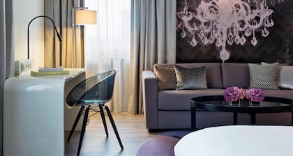 Renaissance Wien Hotel