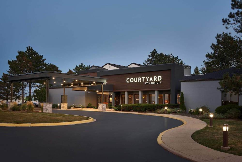 Courtyard by Marriott Chicago Wood Dale