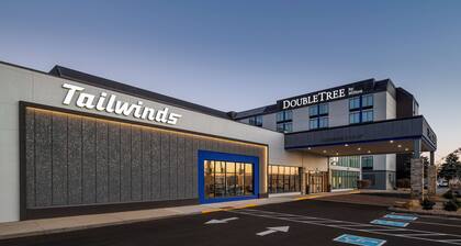 DoubleTree by Hilton Madison East