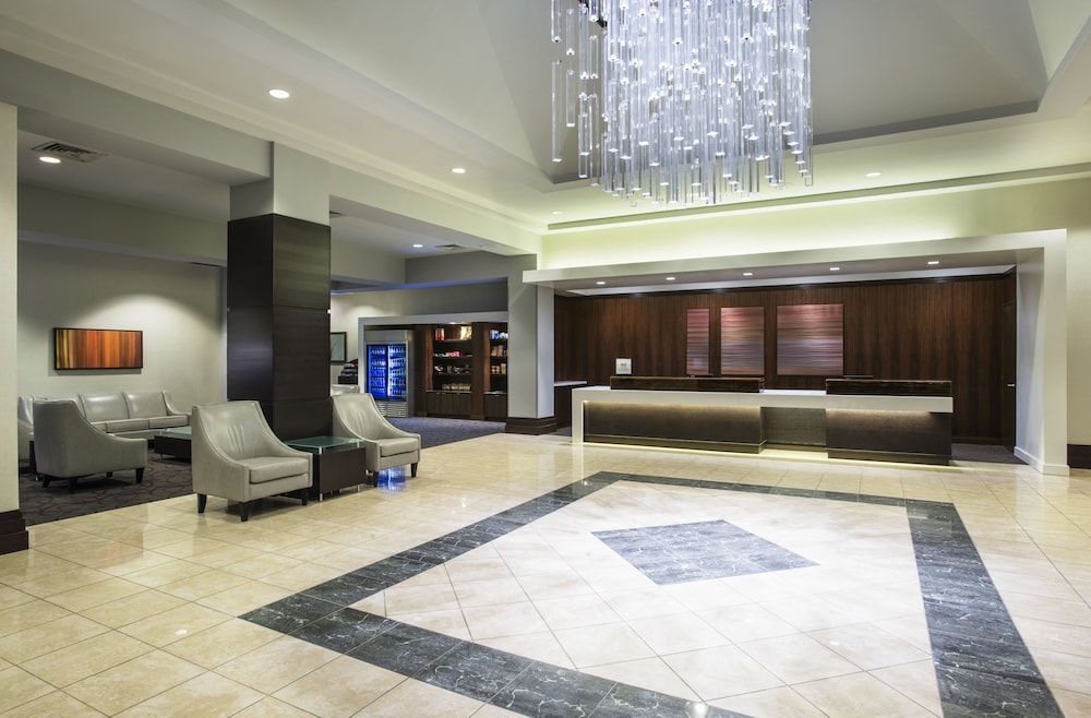 Interior entrance, Hilton Winnipeg Airport Suites