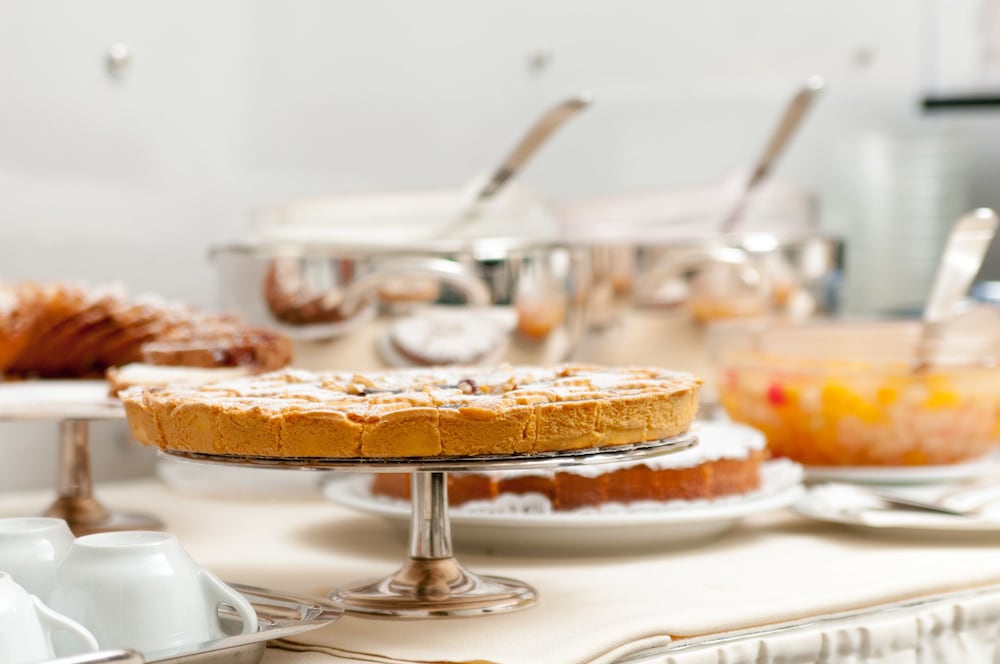 Comida y bebida