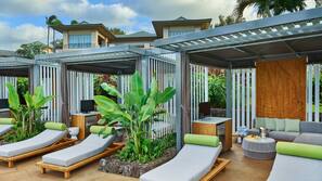 3 outdoor pools, pool cabanas (surcharge), pool loungers