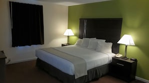 Standard Room, 1 King Bed, Non Smoking | Desk, laptop workspace, blackout drapes, iron/ironing board