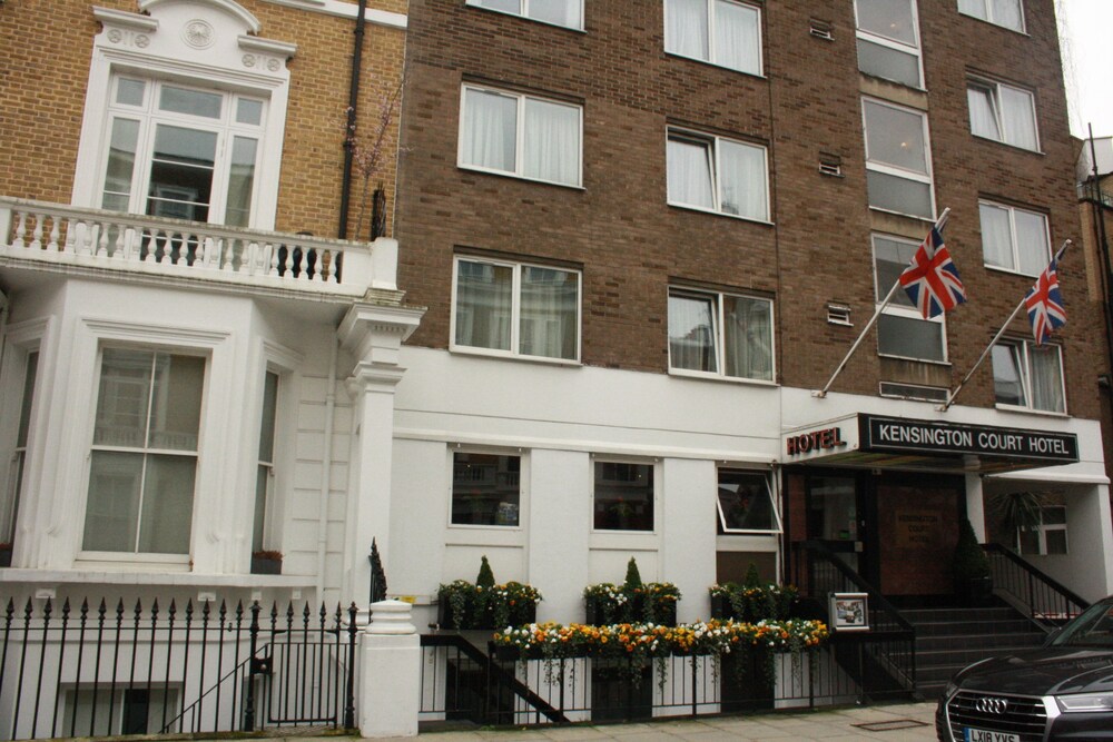 Kensington Court Hotel