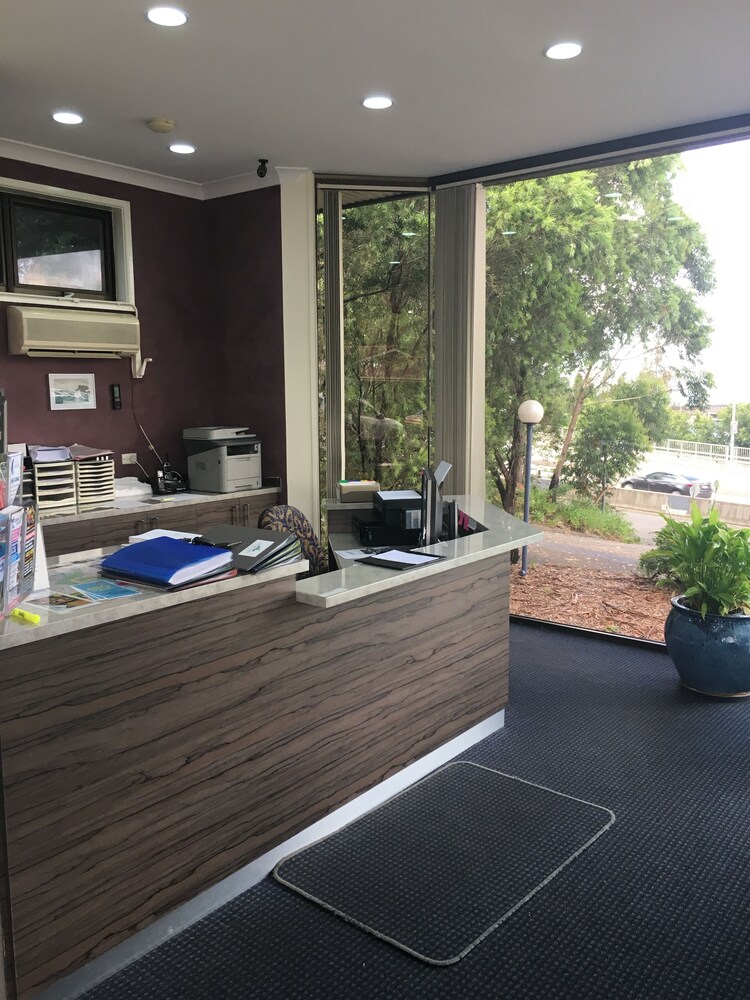 Reception, Waterview Gosford Motor Inn