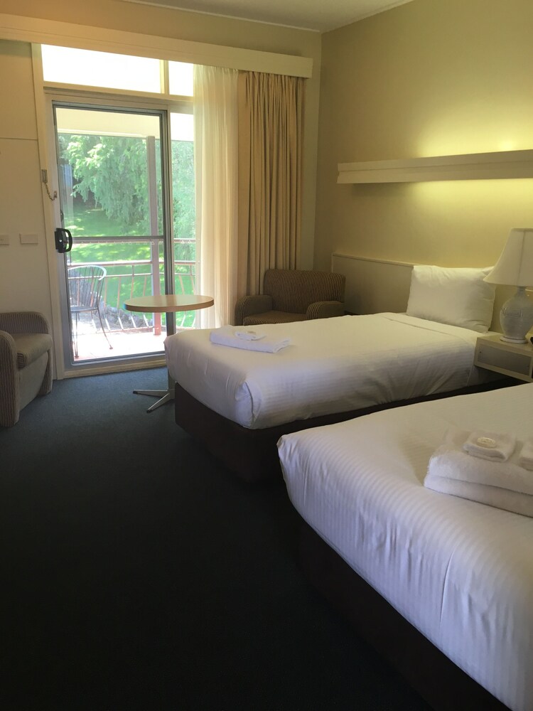 Room, Waterview Gosford Motor Inn