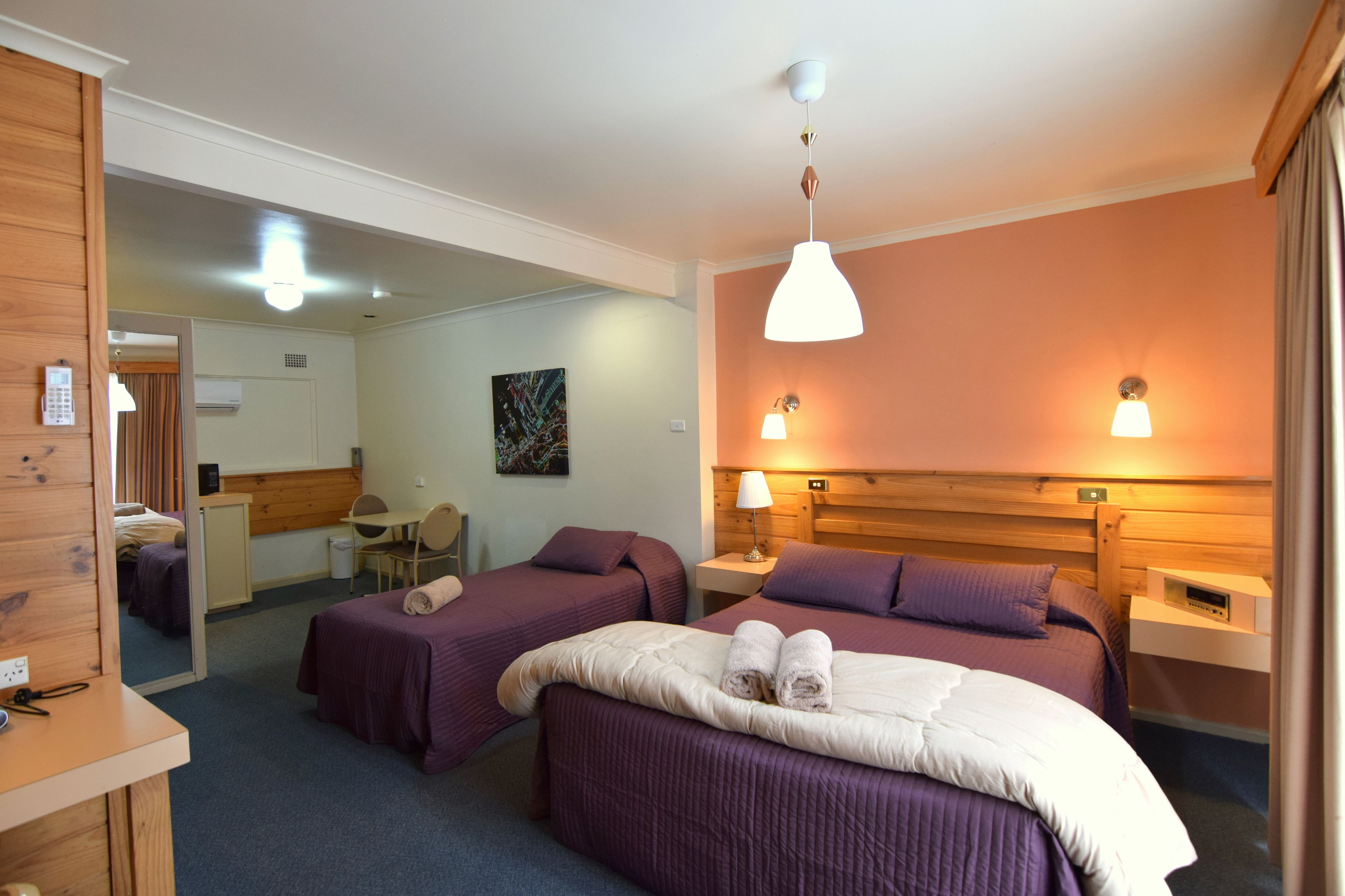 Countryman Motor Inn In Cowra Expedia