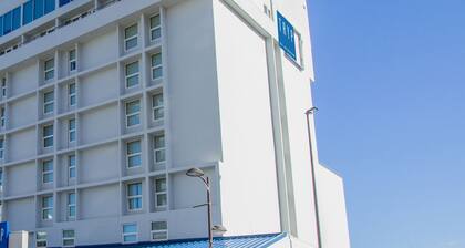 TRYP by Wyndham Isla Verde