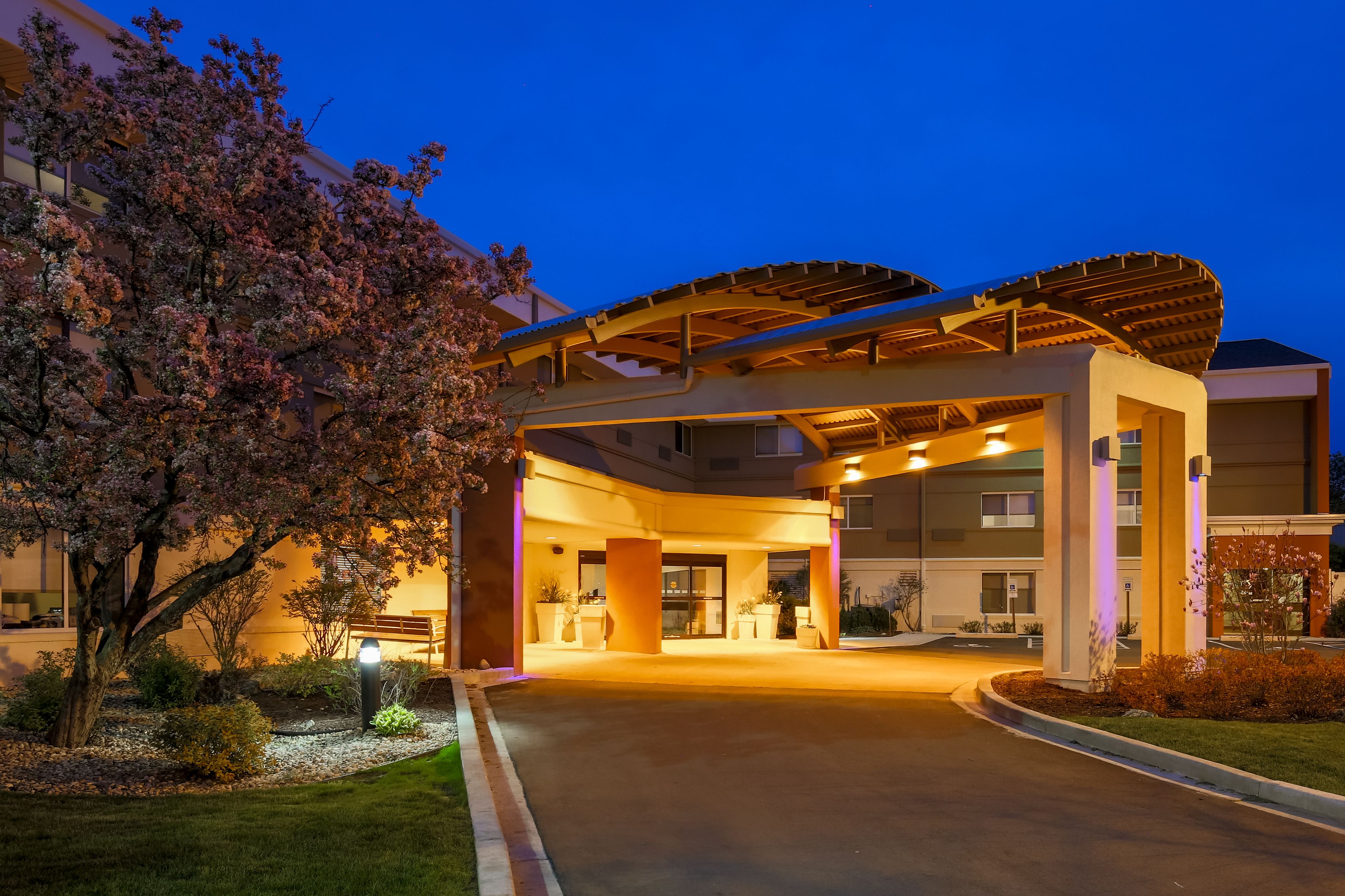 Holiday Inn Express Milwaukee - West Medical Center in Wauwatosa, United States