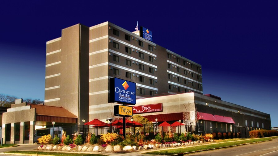 Centerstone Plaza Hotel Soldiers Field - Mayo Clinic Area