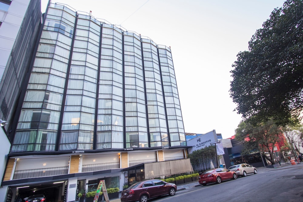 Hotel El Ejecutivo by Reforma Avenue