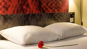 Premium bedding, in-room safe, desk, blackout curtains