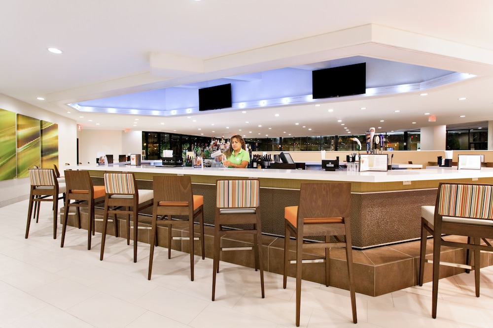 Holiday Inn Miami West - Airport Area, an IHG Hotel