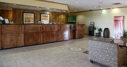 Clarion Hotel Conference Center - South