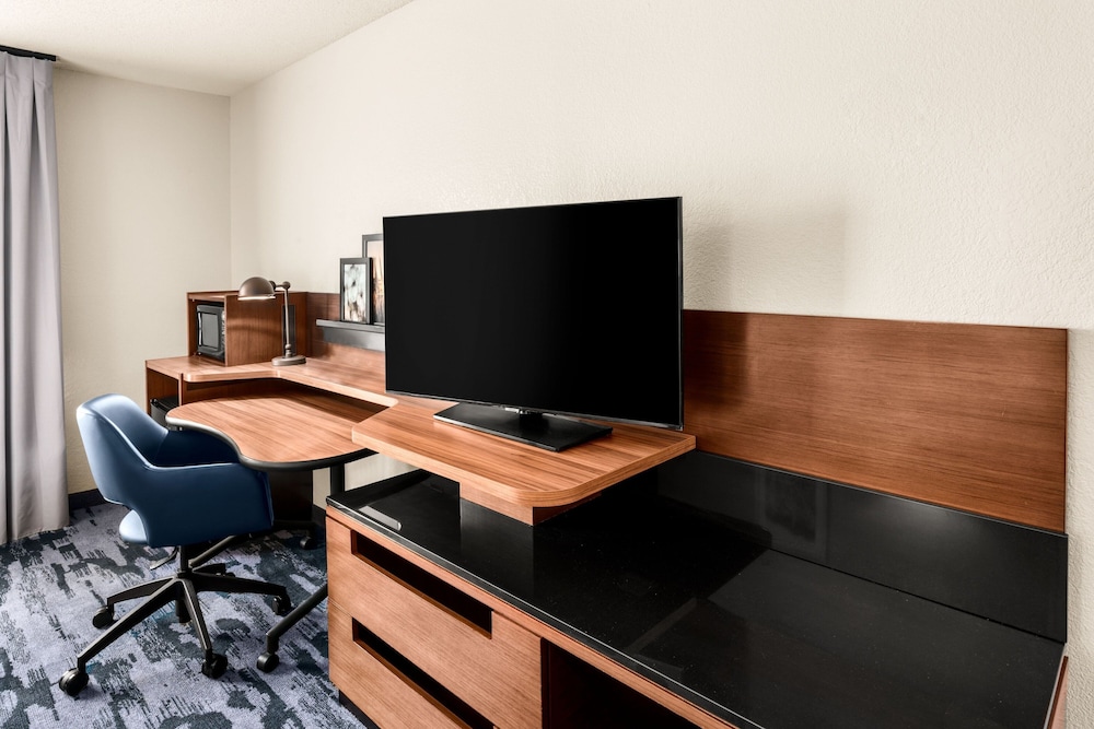 Fairfield Inn & Suites by Marriott San Antonio Market Square